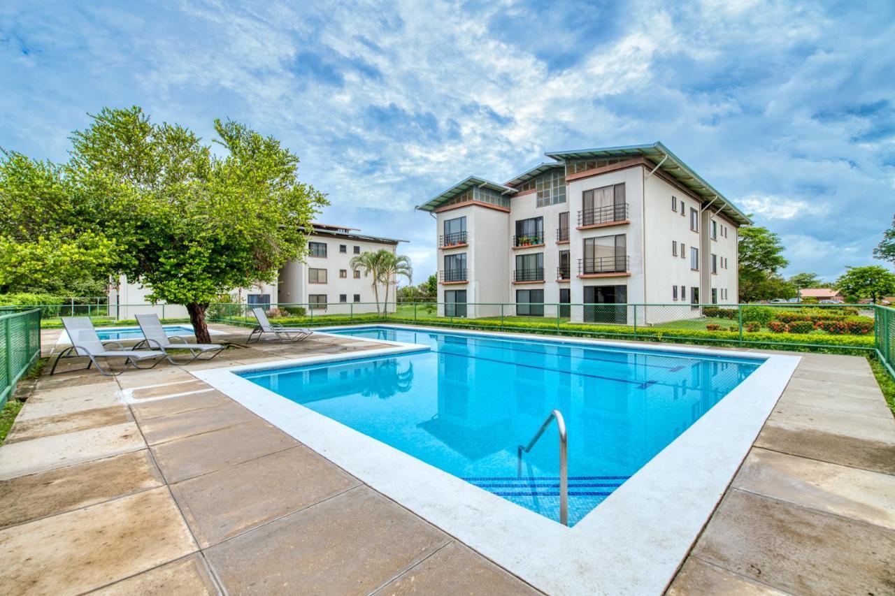 Golden Getaway Apartments Ліберія Екстер'єр фото